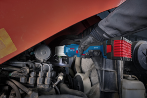 Bosch Professional – Boulonneuse d’angle sans-fil GRS18V-330