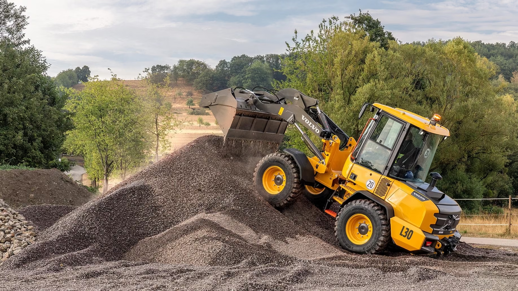 Volvo CE – Chargeuses sur pneus compactes L30